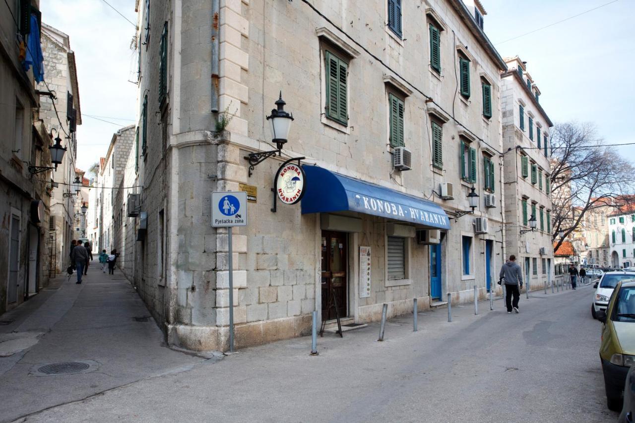 Luxury Apts Leone Split Centre Exterior foto